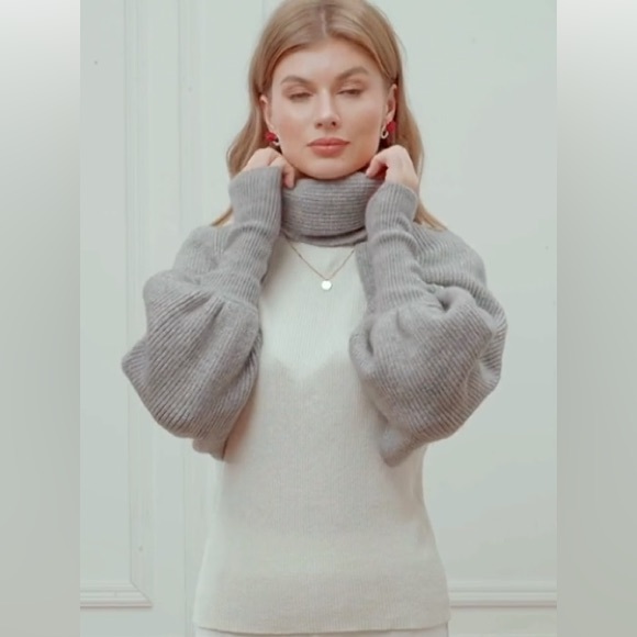 Draped collar Batwing Sleeve Sweater ! - Picture 6 of 6